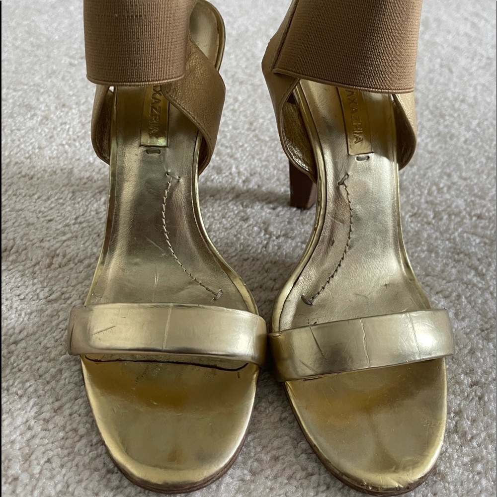 BCBGMAXAZRIA heels